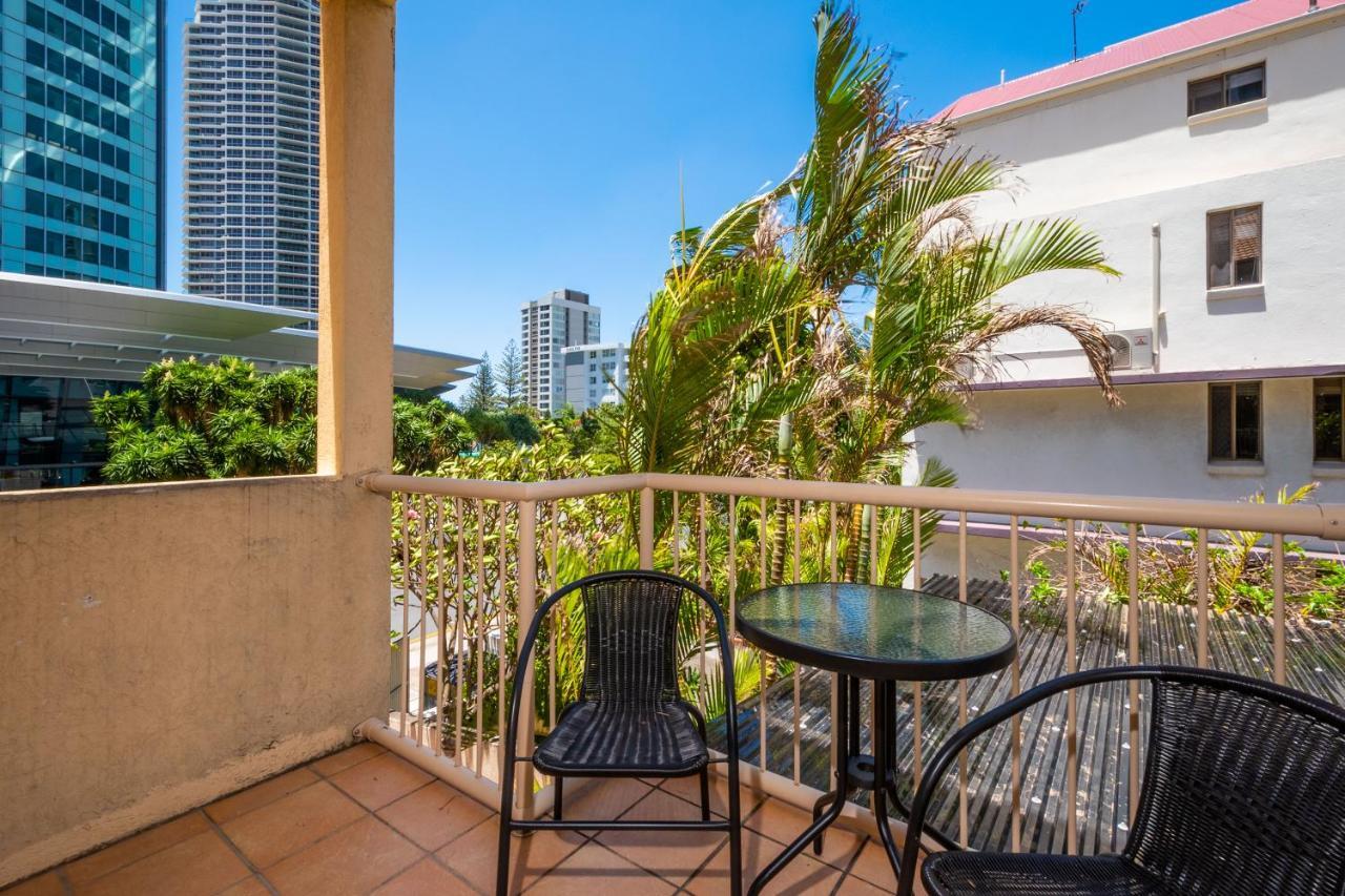 Gold Coast Hostel Exterior photo